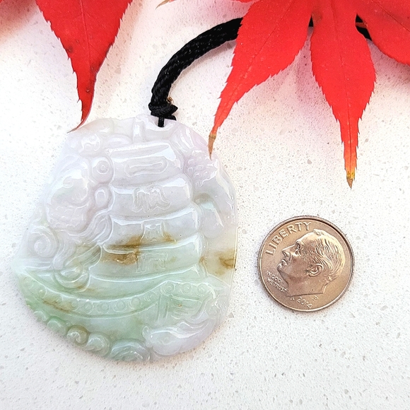 Lucky Smooth Sail Ship Boat 100% Genuine Jadeite Jade  *NWT* - Picture 2 of 4